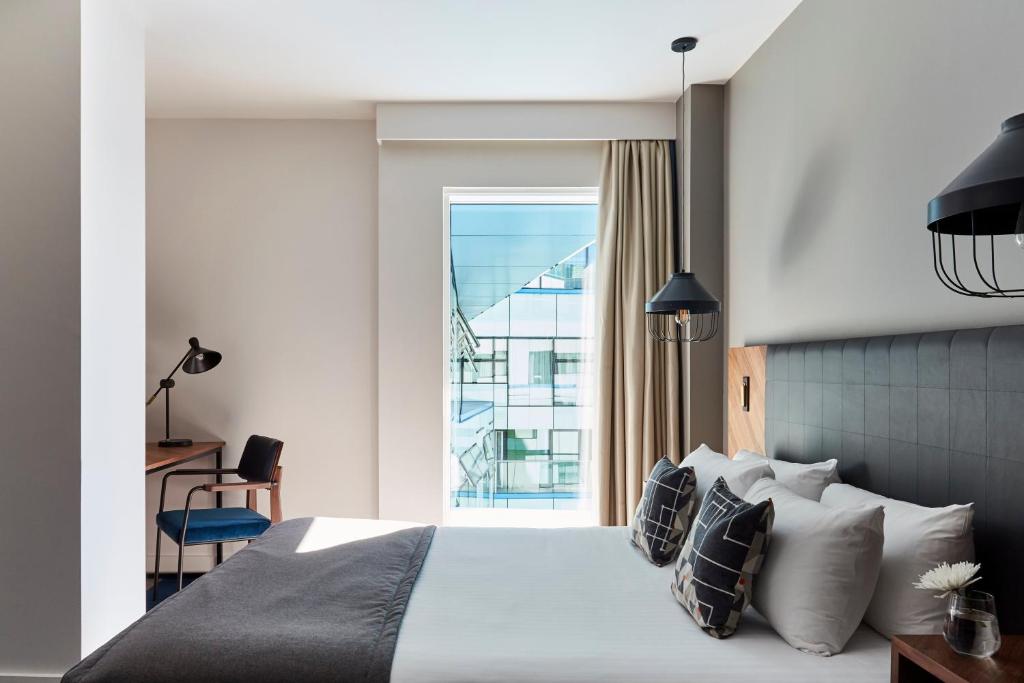 The Cube Hotel Birmingham - Quarto Duplo - Rolo De Acesso à Deficiência No Chuveiro