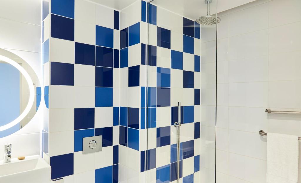 The Cube Hotel Birmingham - Resim 7