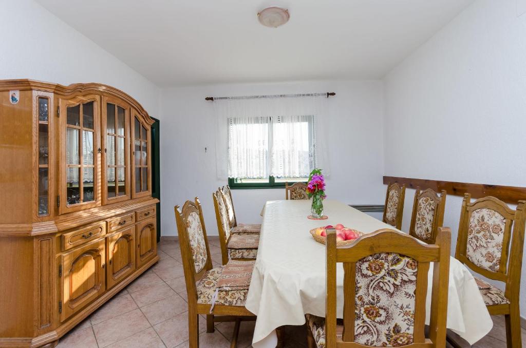 Fotografie z fotogalerie ubytování Apartments Boza v destinaci Lopar