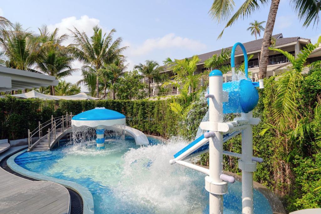 Bazén v ubytování Melia Koh Samui nebo v jeho okolí
