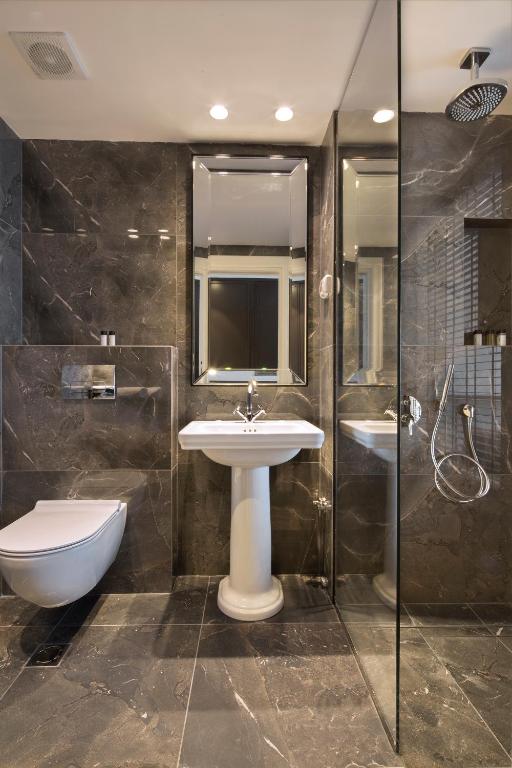 Vivid Blue Serenity Resort - 14