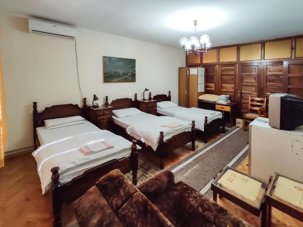 Pansion Jakić - Chambre Quadruple