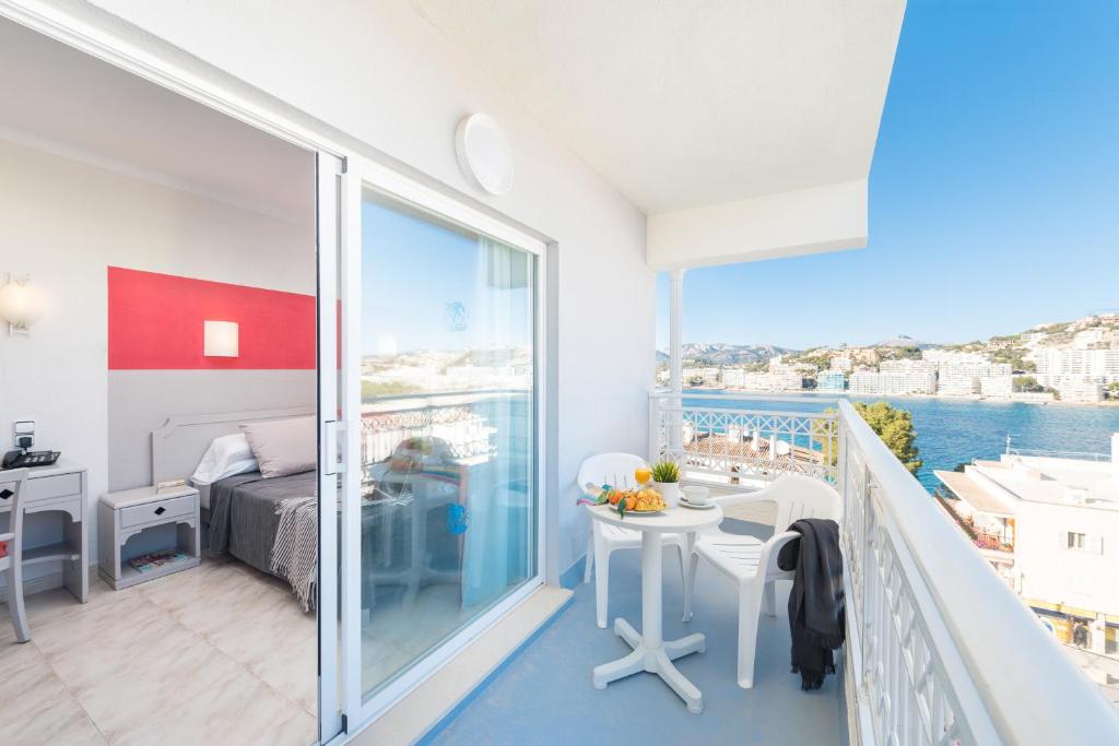 Playas del Rey - Double Or Twin Room With Sea View
