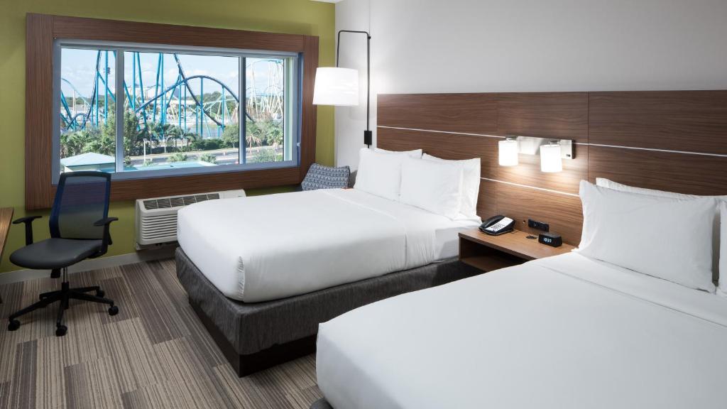 Holiday Inn Express & Suites Orlando At SeaWorld by IHG - With Free Shuttle Service to SeaWorld Parks photo