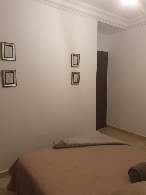 Postel nebo postele na pokoji v ubytování Appartement avec piscine, 1min de la plage
