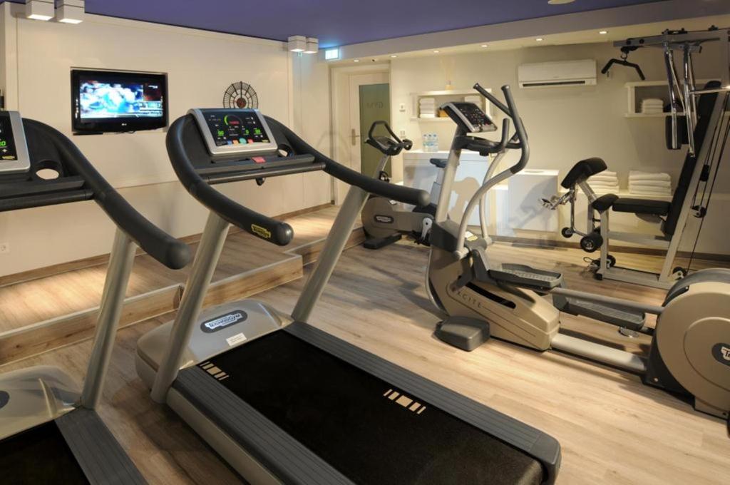 Fitness centrum a/nebo fitness zařízení v ubytování Hotel Indigo Berlin – Ku’damm by IHG