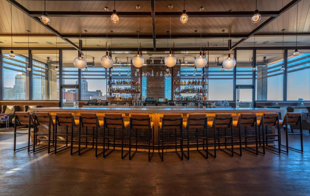 Hotel Indigo Tulsa DWTN/Entertainment Area photo