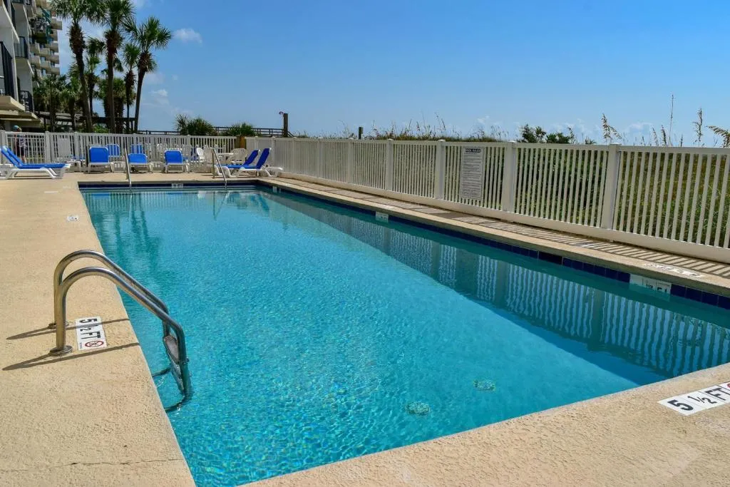 Crescent Sands F4 by Seaside Vacations, Murrells Inlet (SC), United States