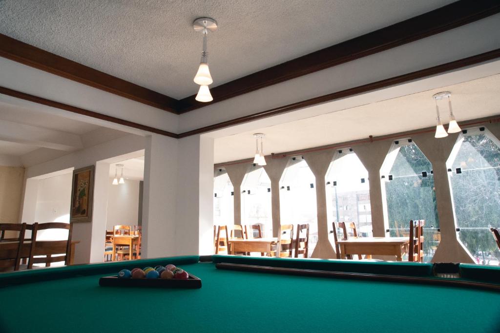 Lucape Palace Hotel