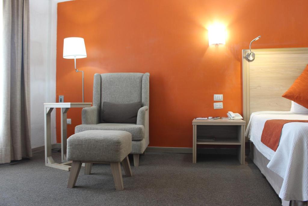 Hotel Flamingo Irapuato - Suite Deluxe Con Cama Extragrande