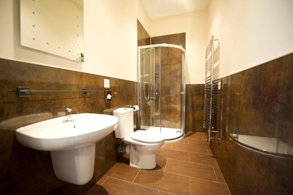 Springfield guest house - Deluxe King Room