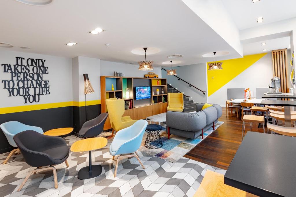 Holiday Inn Paris Opéra - Grands Boulevards by IHG - Resim 6