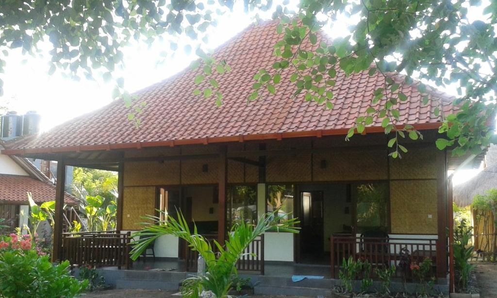 Ana Warung & Bungalows - 11