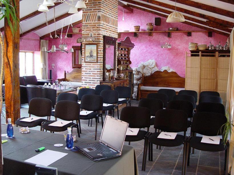Posezení v ubytování Hospedium Hacienda Las Cavas