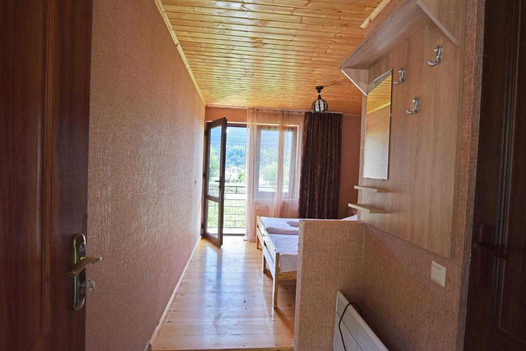 Postel nebo postele na pokoji v ubytování Saba