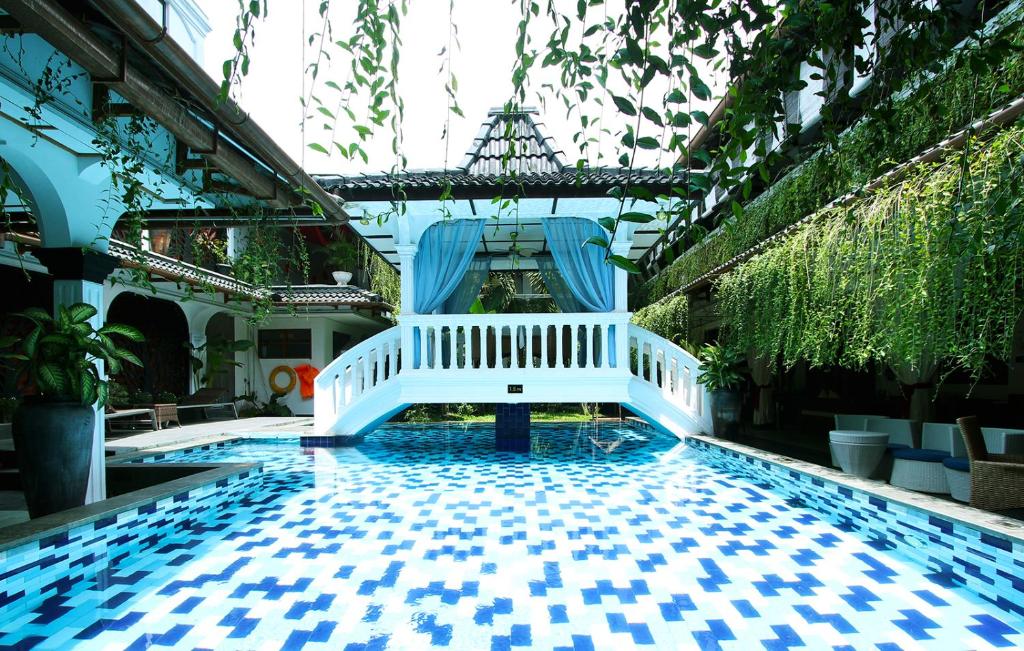 Piscina di Raintree Boutique Villa & Gallery o nelle vicinanze
