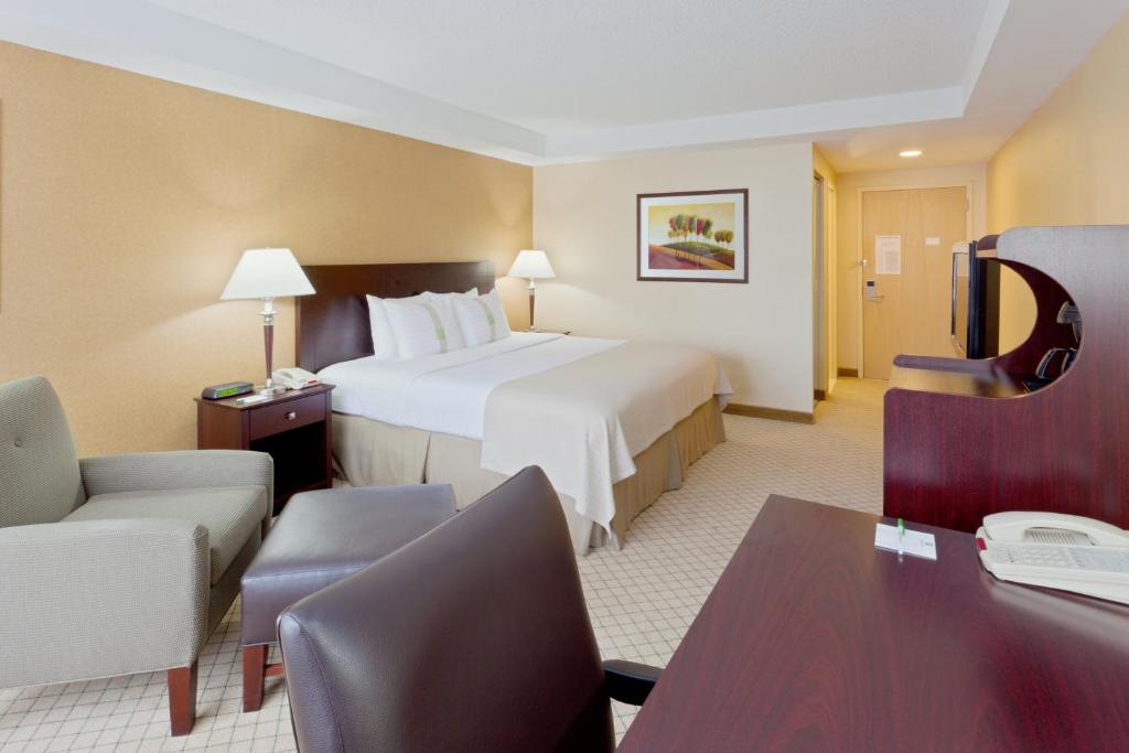 Armoni Inn & Suites - Chambre Executive King - Non-Fumeurs