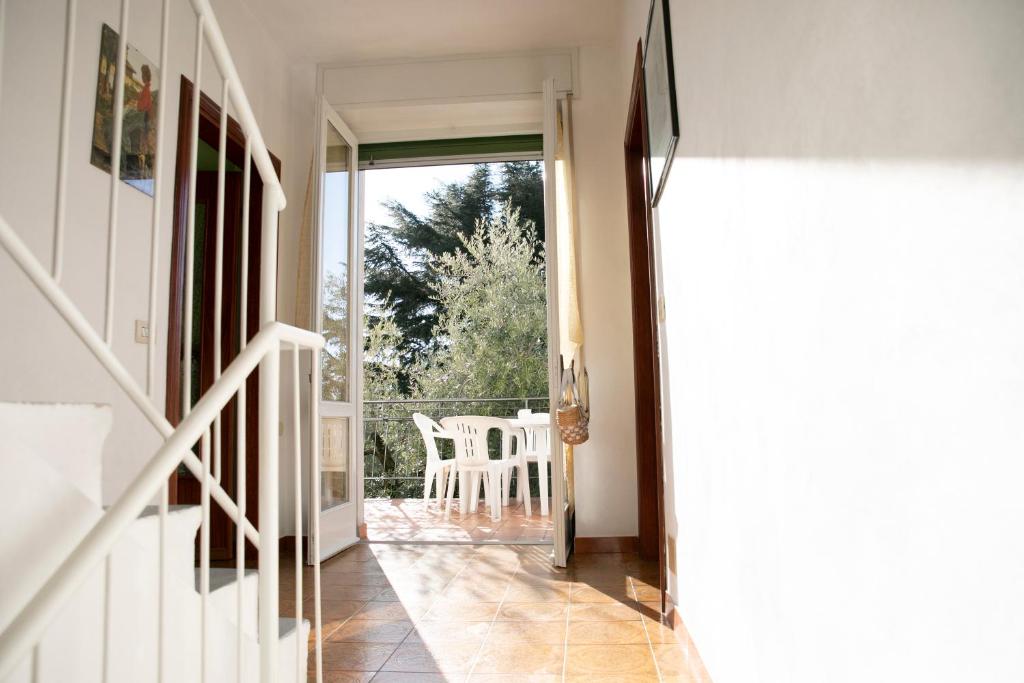 Zdjęcie z galerii obiektu IseoLakeRental - Casa La Rondine w mieście Predore
