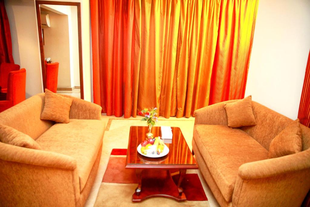 Posezení v ubytování Aracan Eatabe Luxor Hotel