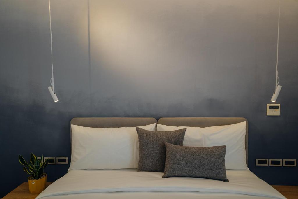 Postel nebo postele na pokoji v ubytování U+U Stay