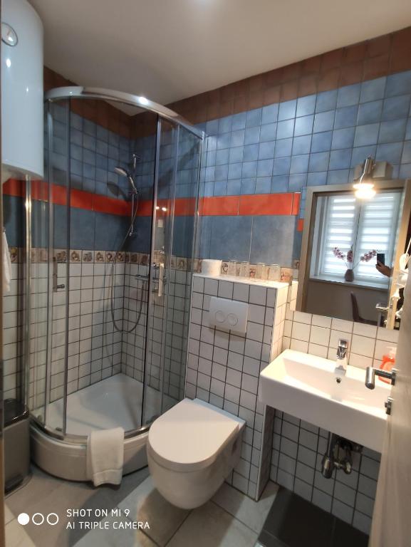Koupelna v ubytování Aparthotel Cross Street 4