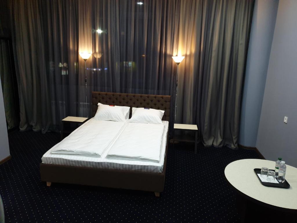 LEX Trend Hotel - Salle De Reine