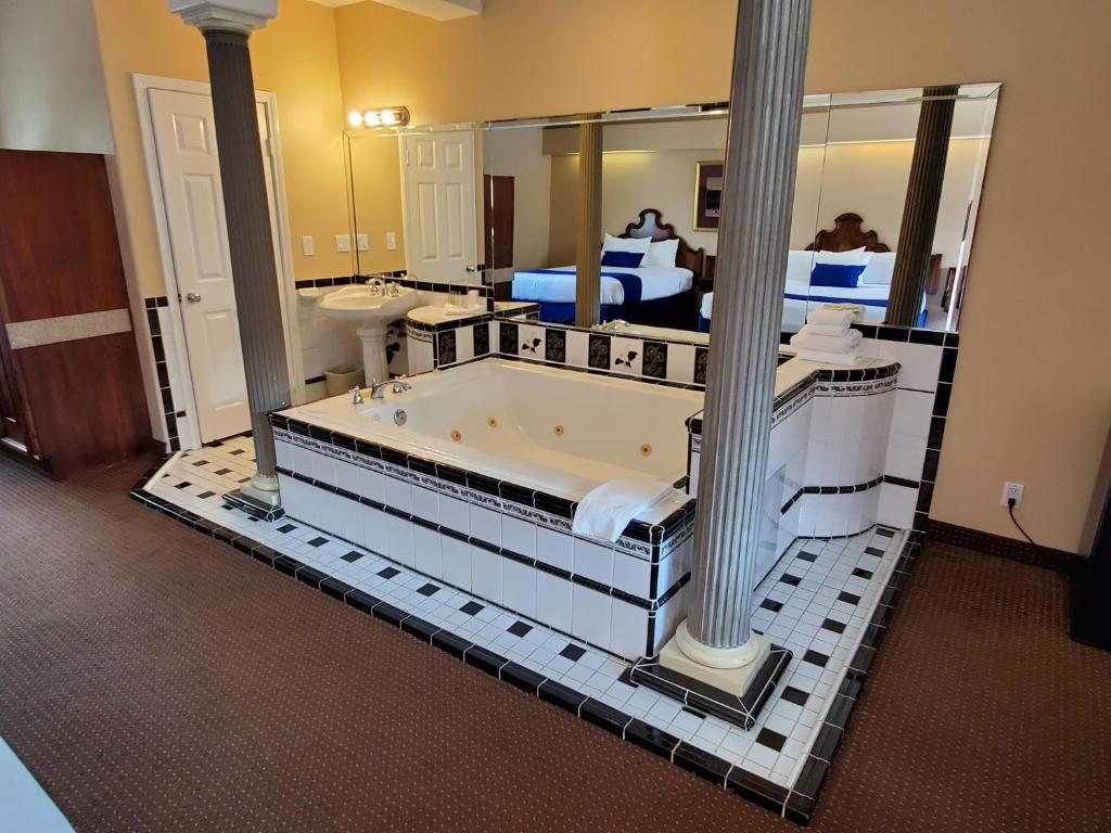 Colony Inn - North Hollywood - Hotel Near Universal Studios photo