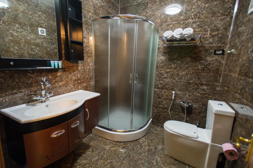 Koupelna v ubytování hotel amber