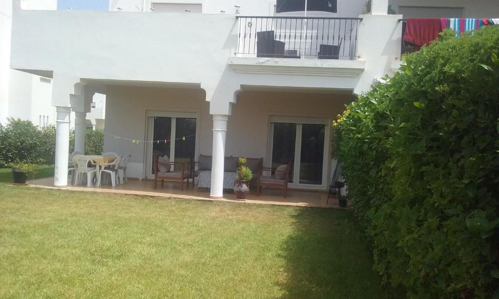 Zahrada ubytování magnifique appartement Saidia wifi gratuit et chaînes internationales