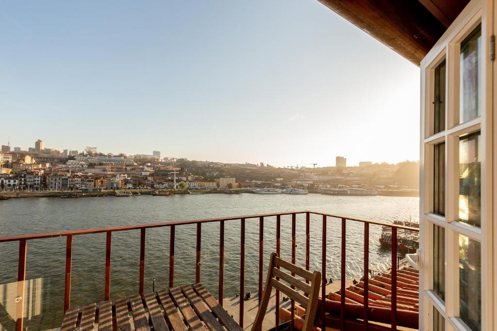 YOUROPO - Ribeira Porto, Porto – Preços 2024 atualizados