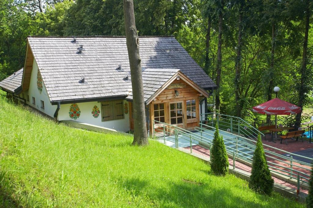 Zahrada ubytování Geovita w Jadwisinie
