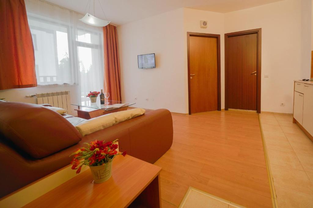Apart Hotel Flora Residence Daisy - Apartamento De Una Habitación (4 Adultos)
