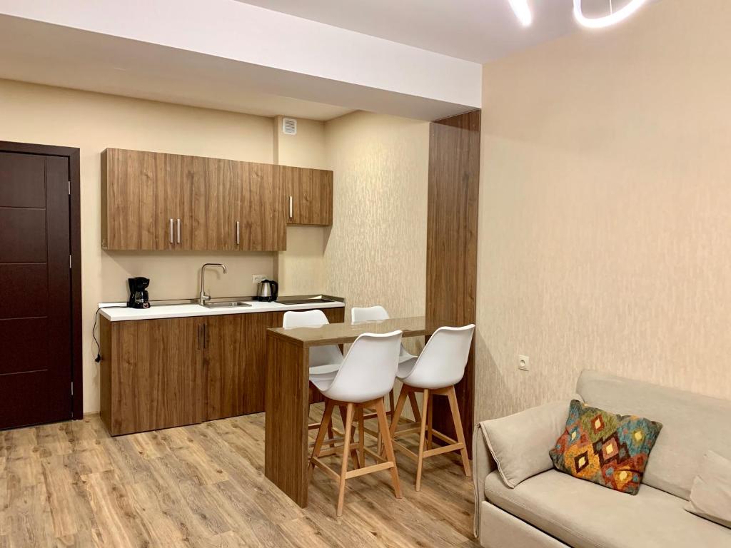 Kuchyň nebo kuchyňský kout v ubytování Crystal Resort B304 LUX