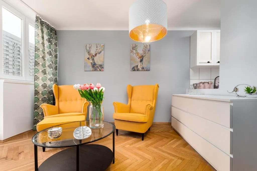 Apartament w sercu Historycznej Warszawy, Warsaw, Poland