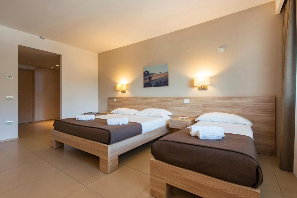 Hotel Dimorae Rooms and Suites - Apartments - Triple Room With Kitchenette