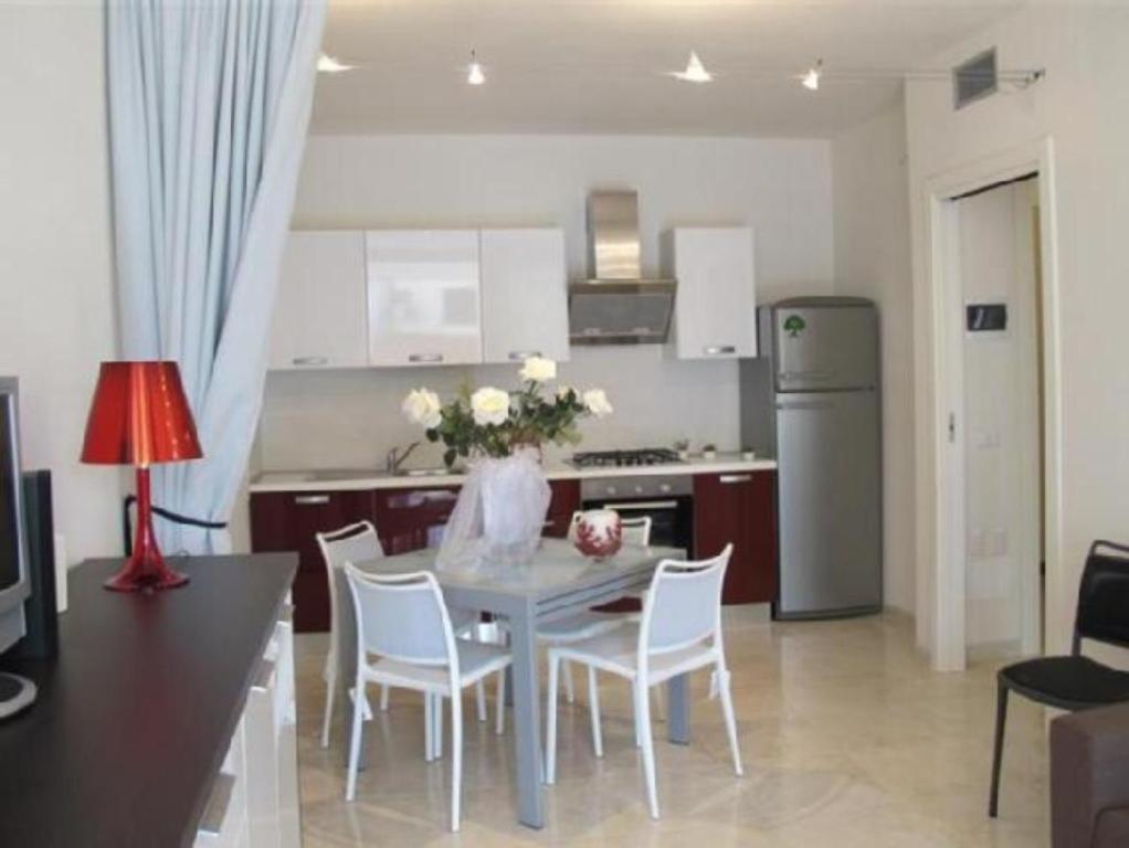 Kuchyň nebo kuchyňský kout v ubytování Residence Mimose