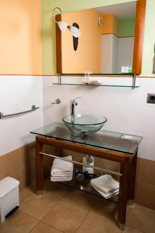 Apartamentos Y Posada El Cafetal - Habitación Cuádruple Con Baño Privado