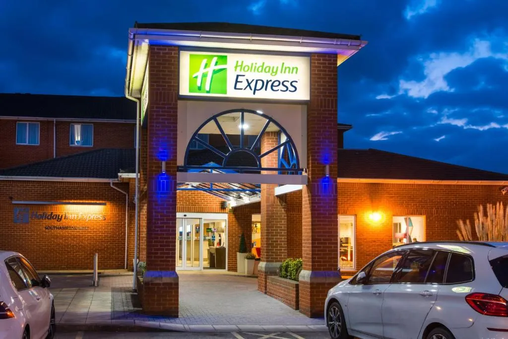 Holiday Inn Express Southampton West, Botley, United Kingdom