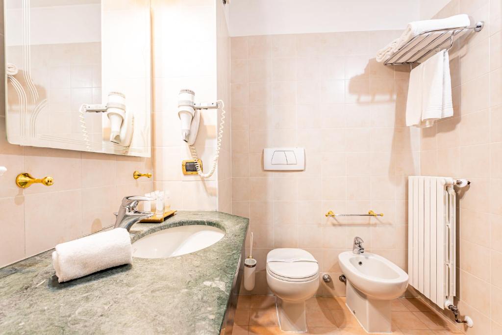 Koupelna v ubytování Hotel Cristallo