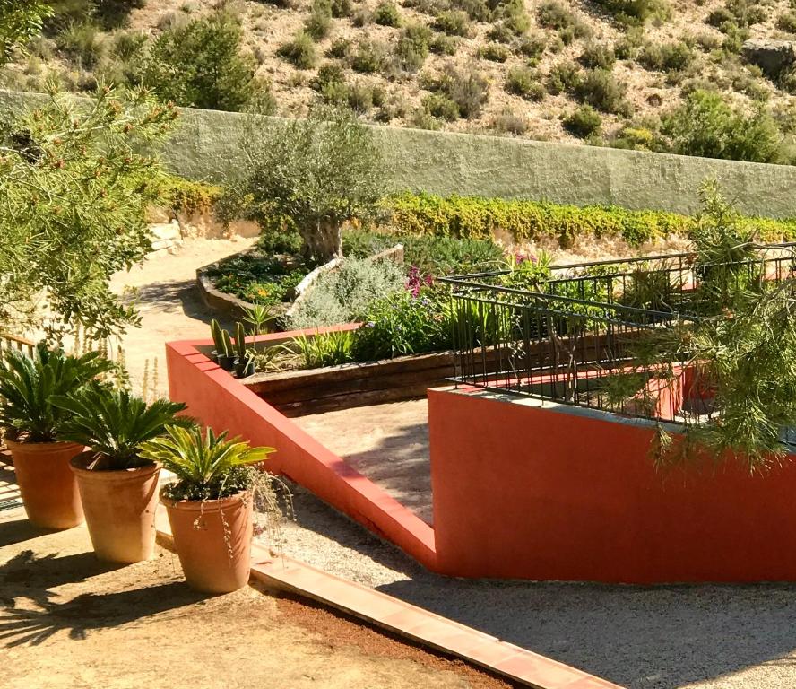 Vonkajšia záhrada v ubytovaní Finca El Otero
