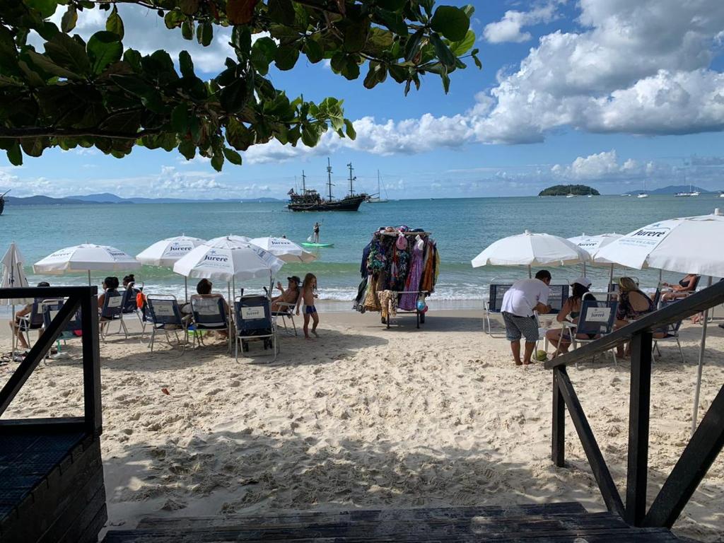  Jurerê Beach Village - Flat na Praia