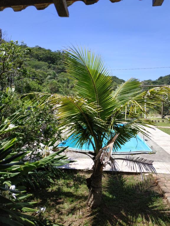  Casa de campo com piscina na praia em Mariscal-SC - um refúgio