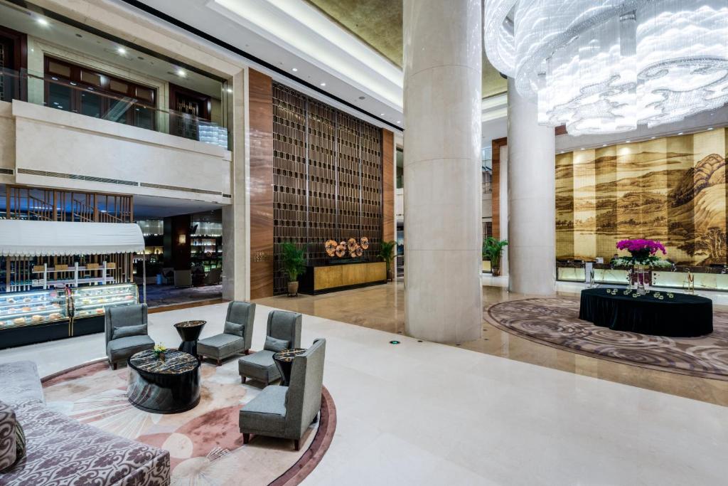 Posezení v ubytování Crowne Plaza Xiangyang by IHG
