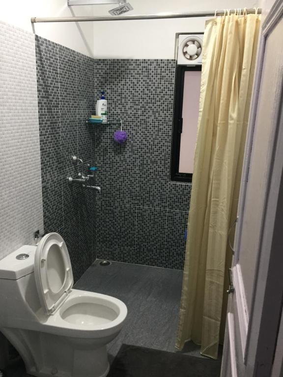 Bagno di Sleepy Sam -The Traveller’s Hostel