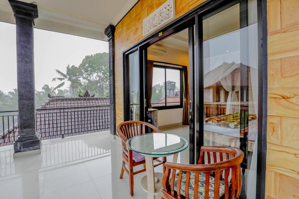 Balkón nebo terasa v ubytování Warji House 1 Ubud Centre