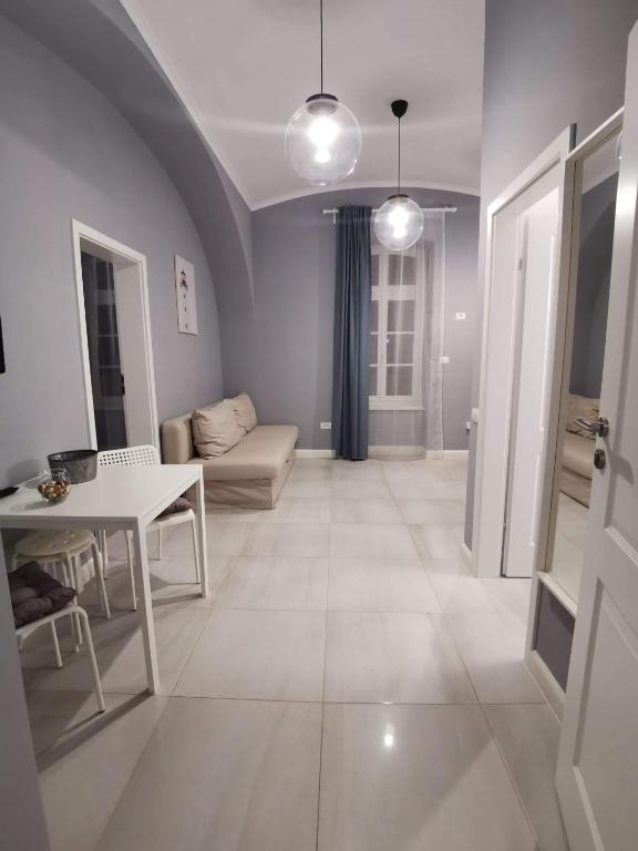 Central Accommodation - Housity