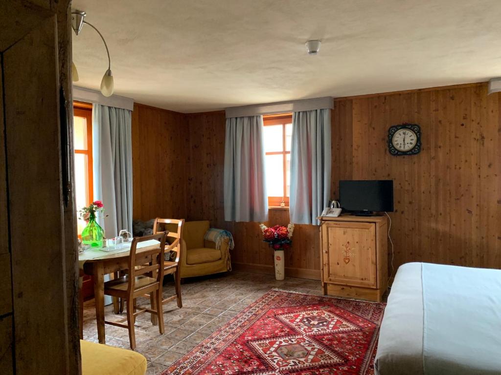TV a/nebo společenská místnost v ubytování Hotel Lyshaus