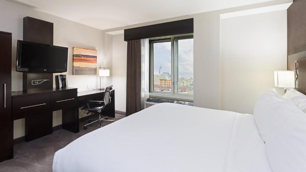 Holiday Inn Lower East Side, an IHG Hotel - 