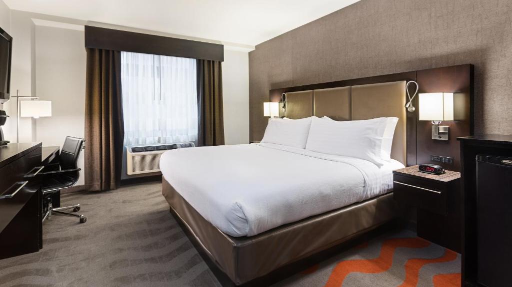 Holiday Inn Lower East Side, an IHG Hotel - 