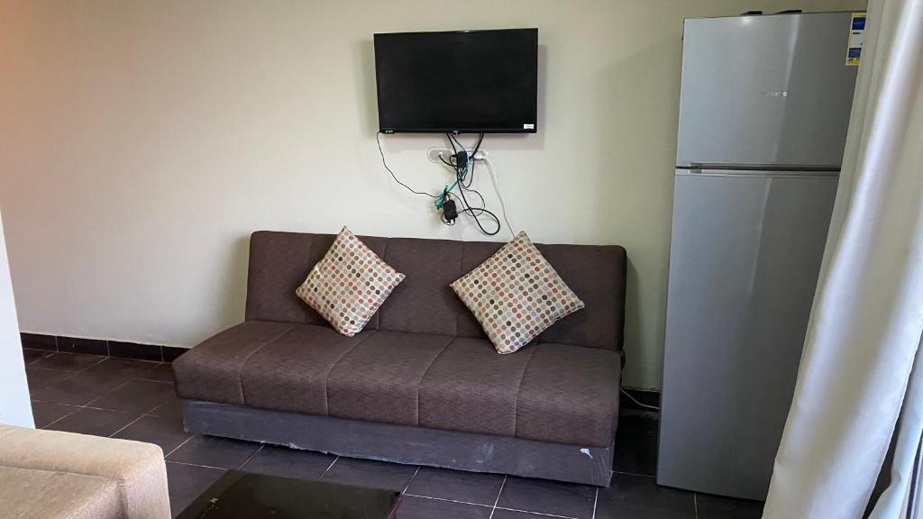 A seating area at Porto South Beach Royal Sea view families صف اول بحر مباشر
